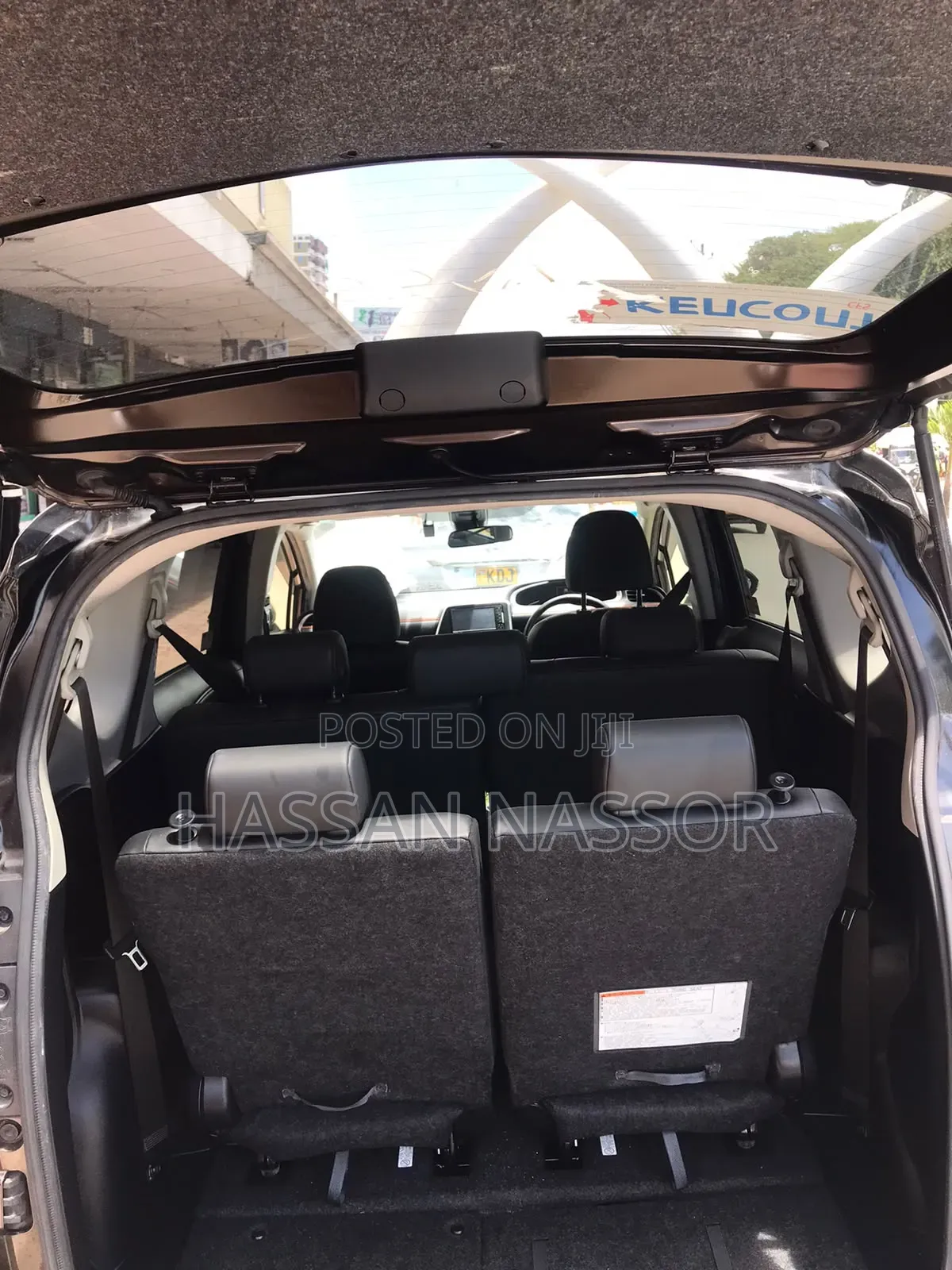 Toyota Sienta 2019 Brown
