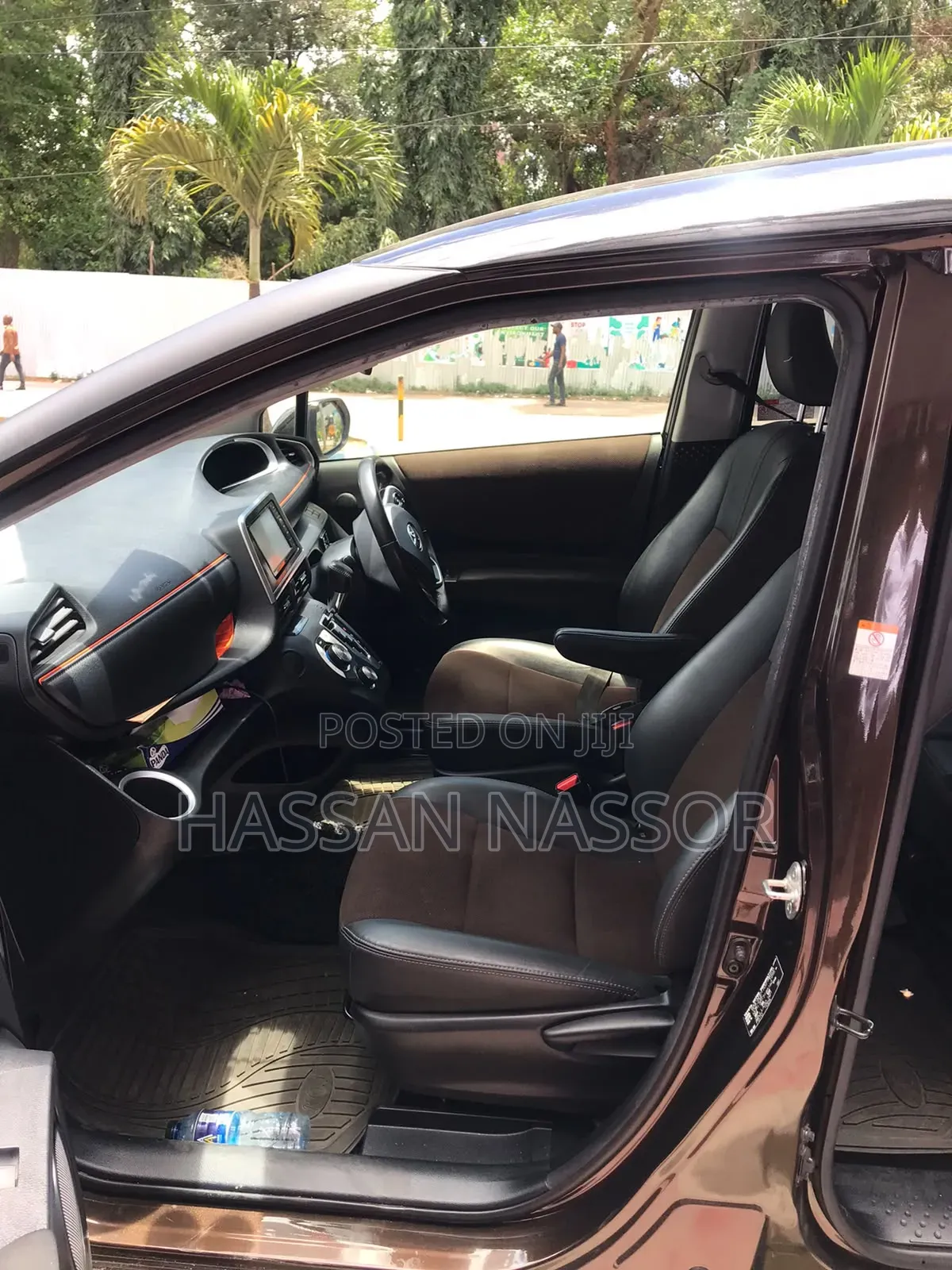 Toyota Sienta 2019 Brown