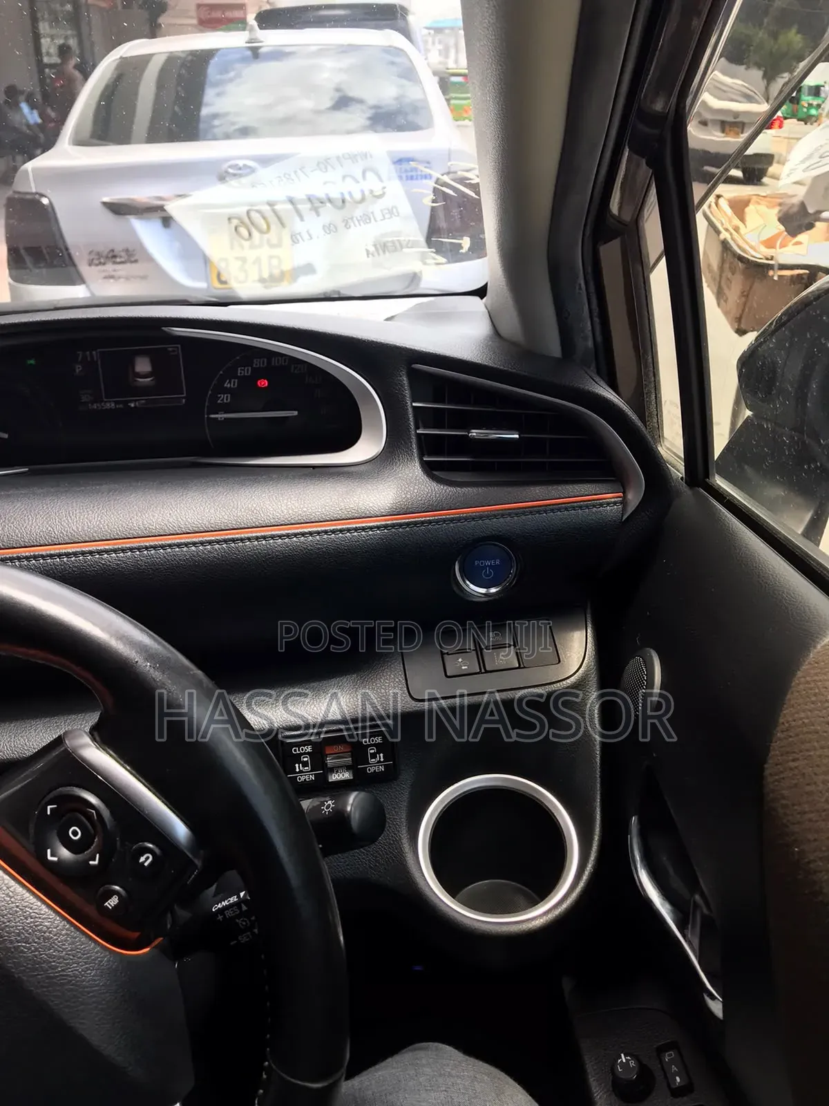Toyota Sienta 2019 Brown