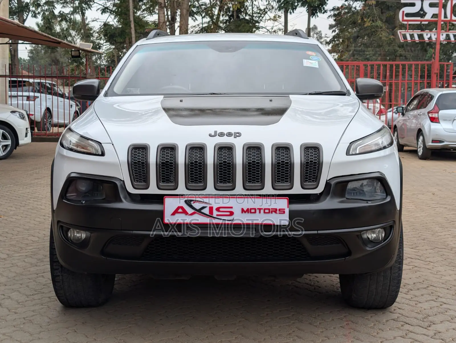 Jeep Cherokee 2015 White