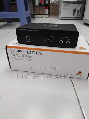 Beringer U-Phoria UMC202HD Sound Card