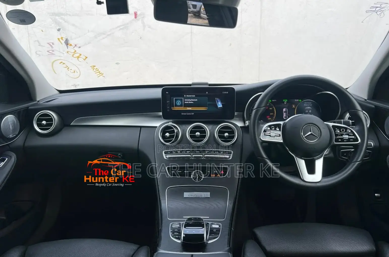 Mercedes-Benz C200 2019 Blue