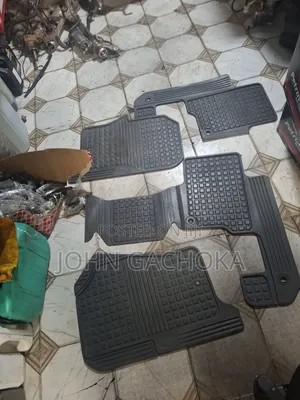 Discovery 4 Rubber Mats