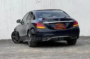 Mercedes-Benz C200 2019 Blue