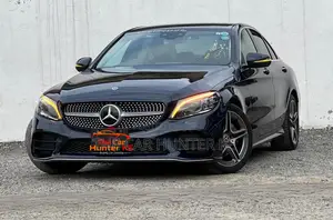 Mercedes-Benz C200 2019 Blue