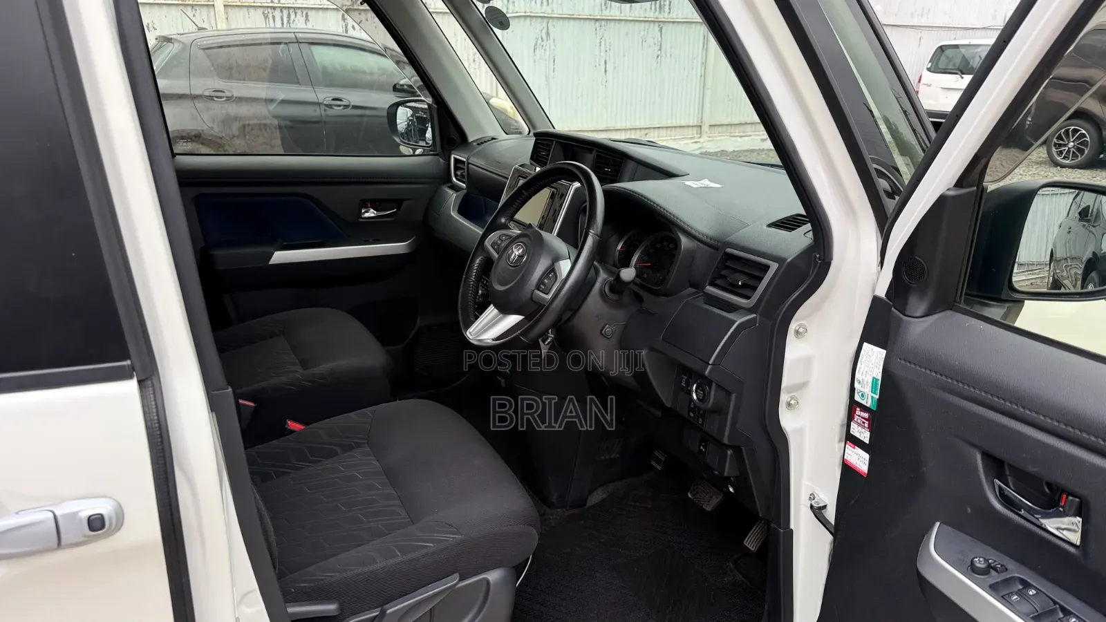 Toyota Tank 2019 White