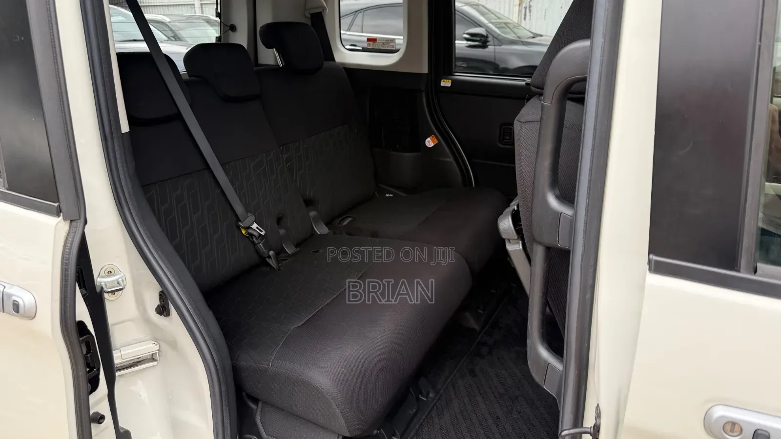 Toyota Tank 2019 White