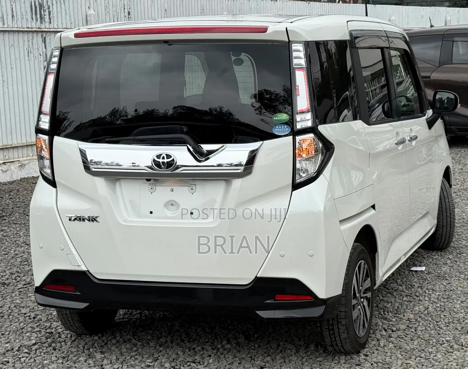 Toyota Tank 2019 White