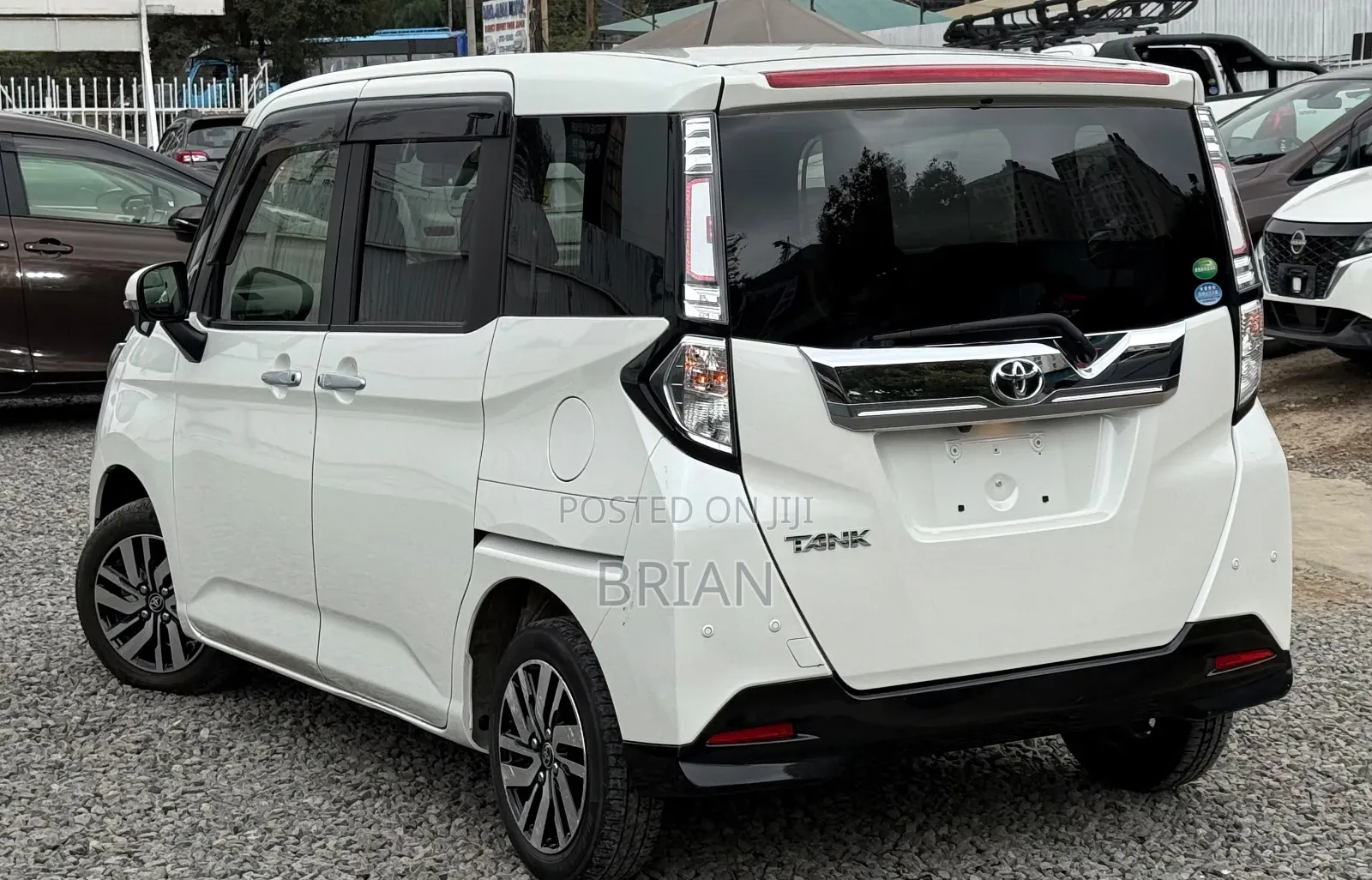 Toyota Tank 2019 White