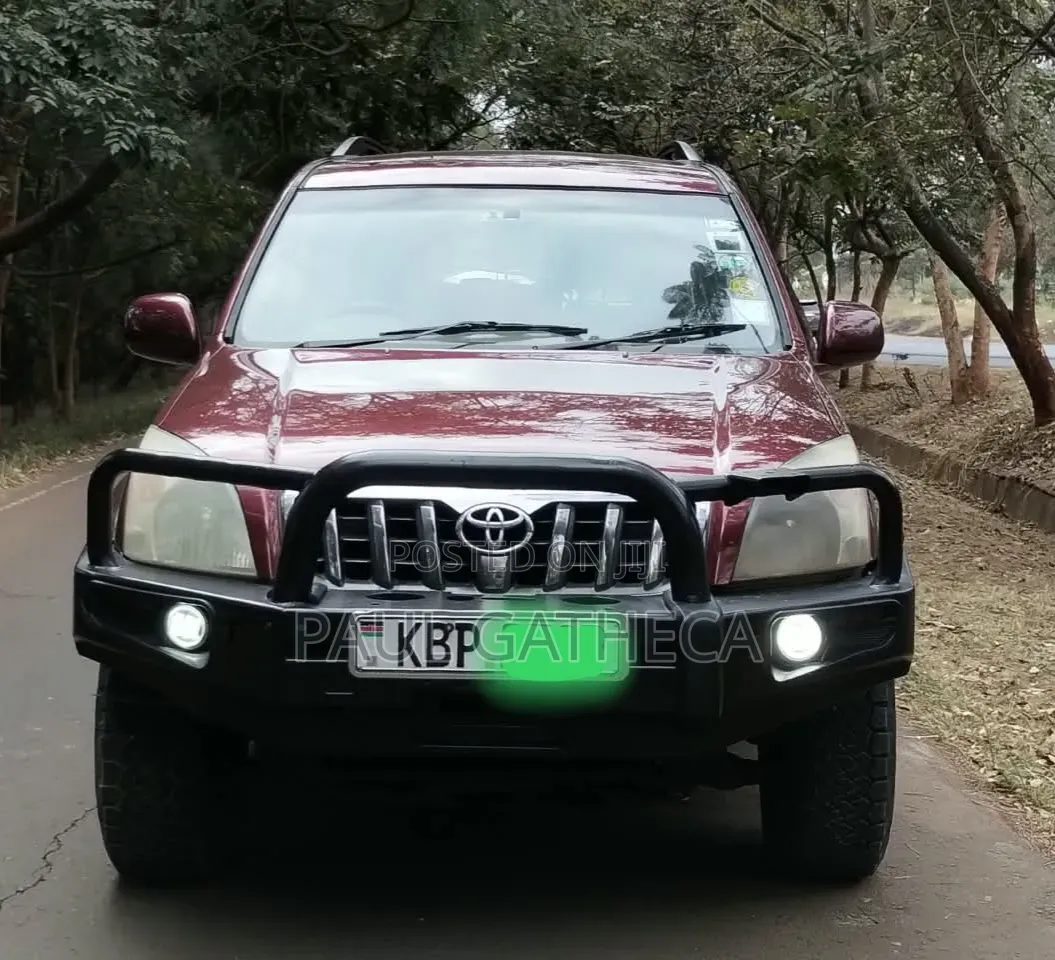 Toyota Land Cruiser Prado 2005 Maroon