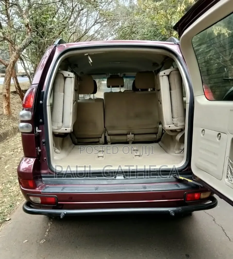 Toyota Land Cruiser Prado 2005 Maroon
