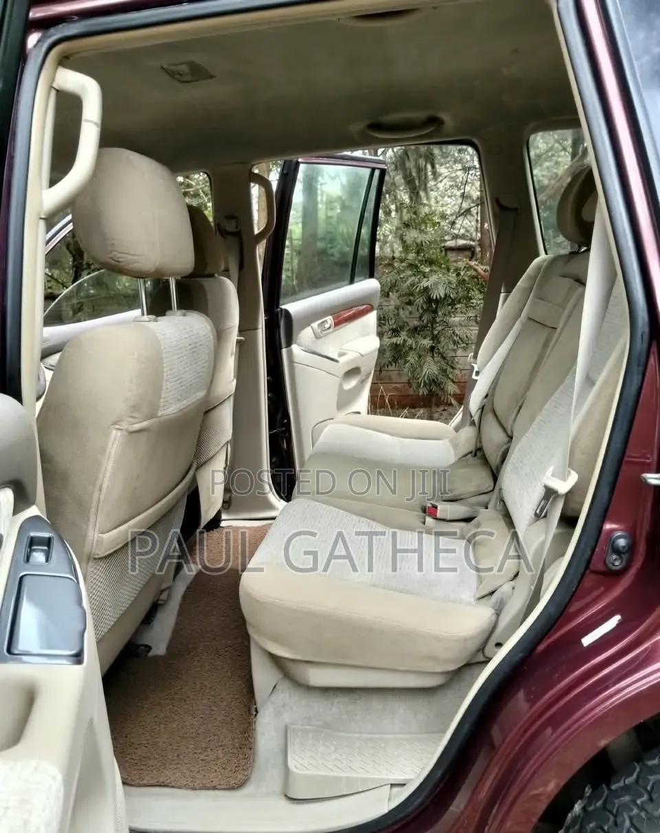 Toyota Land Cruiser Prado 2005 Maroon
