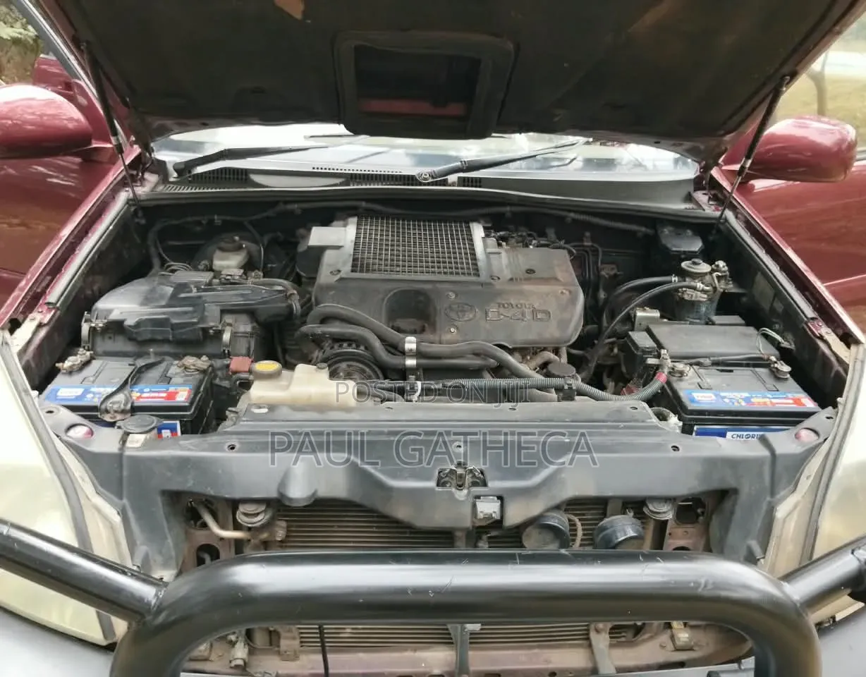 Toyota Land Cruiser Prado 2005 Maroon