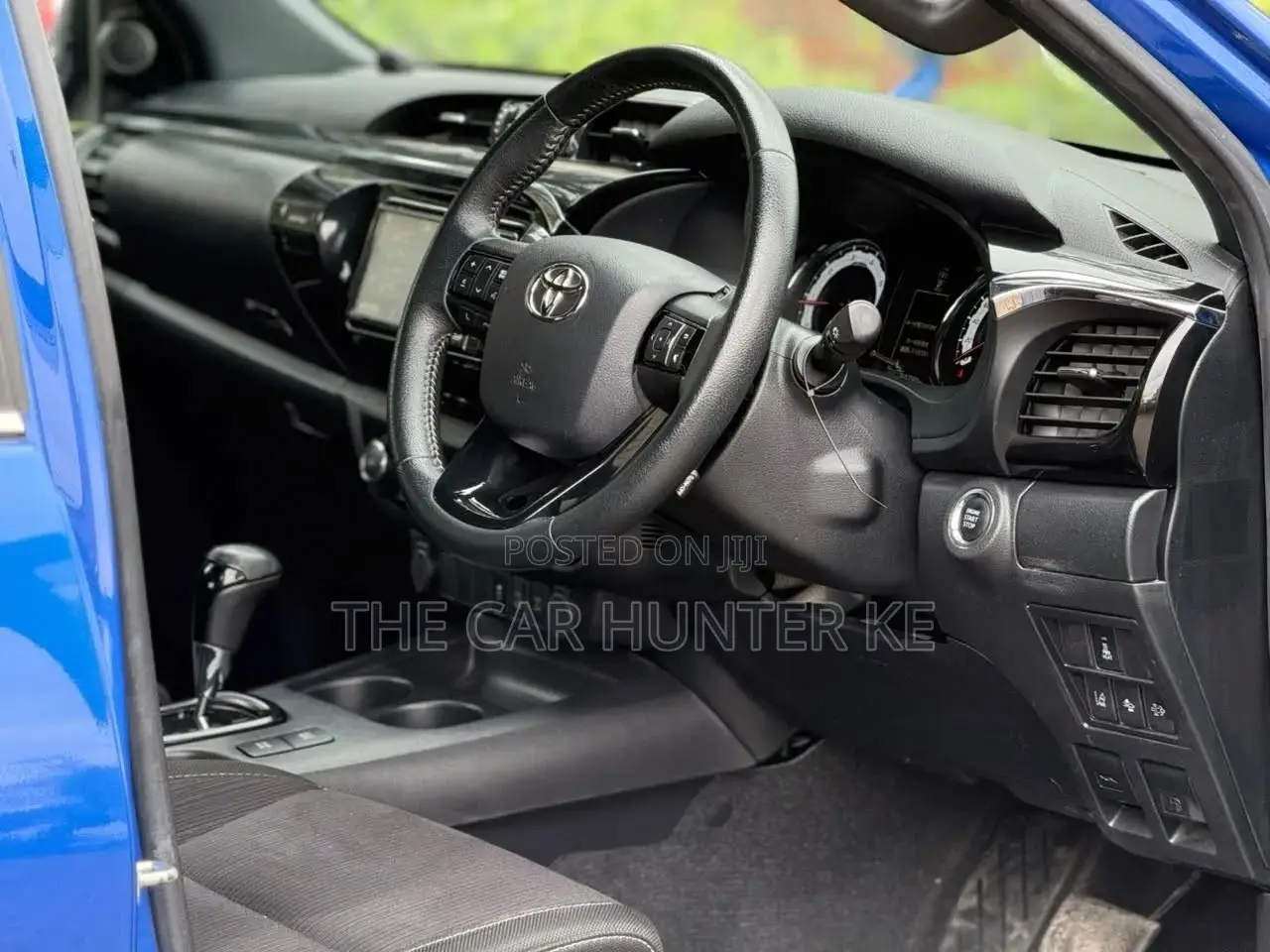 Toyota Hilux 2019 Blue