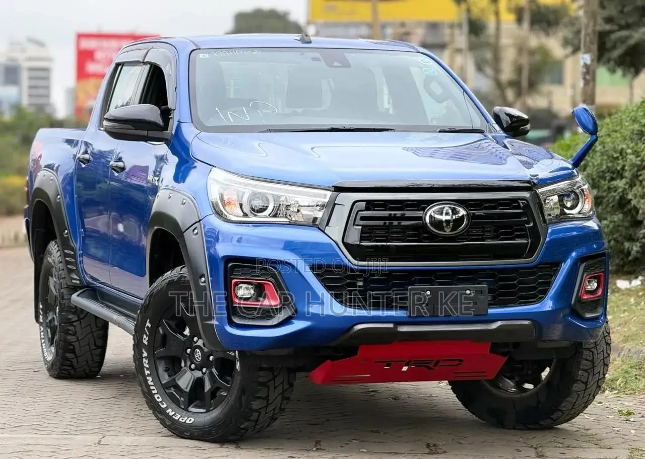 Toyota Hilux 2019 Blue