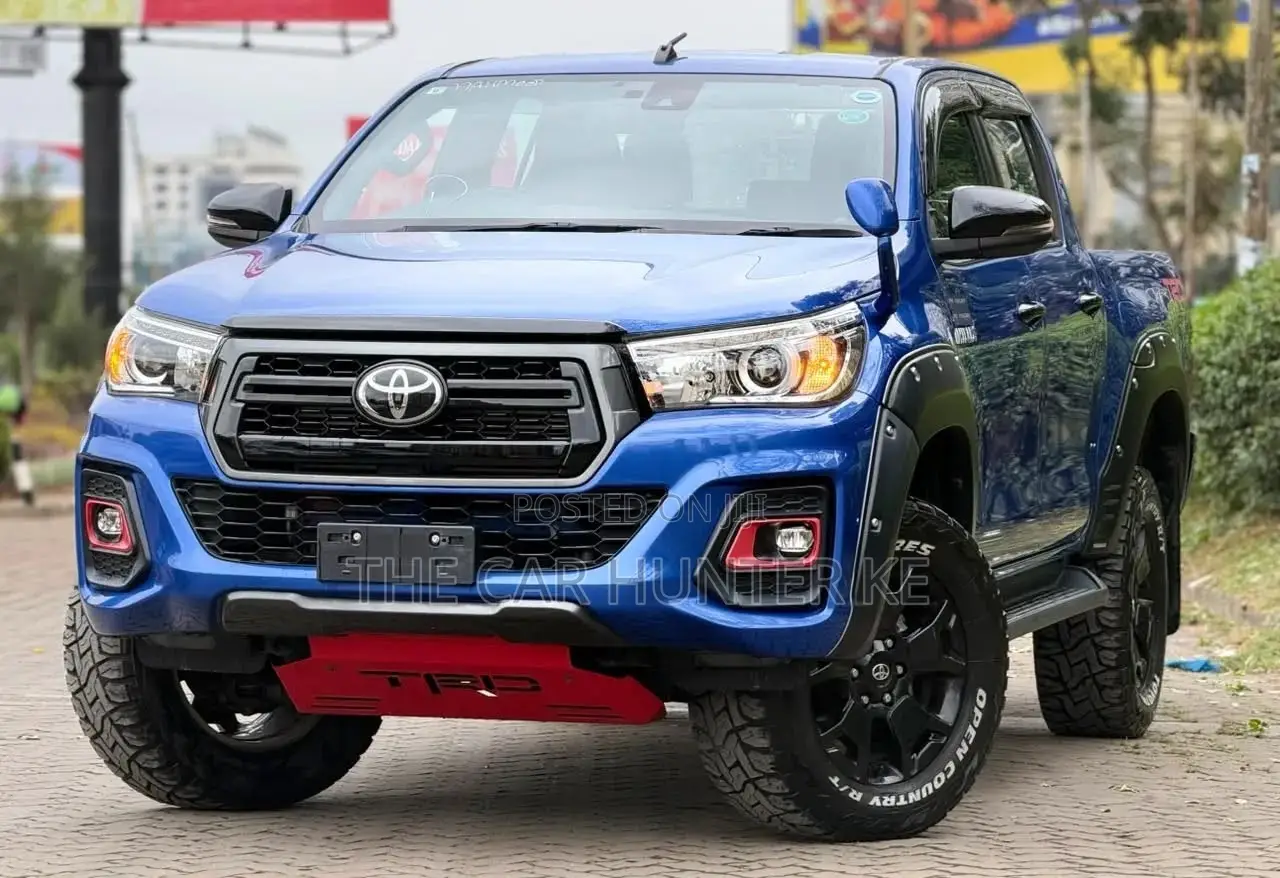 Toyota Hilux 2019 Blue