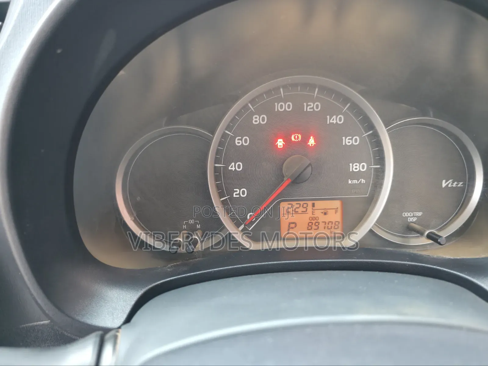 Toyota Vitz 2013 Black