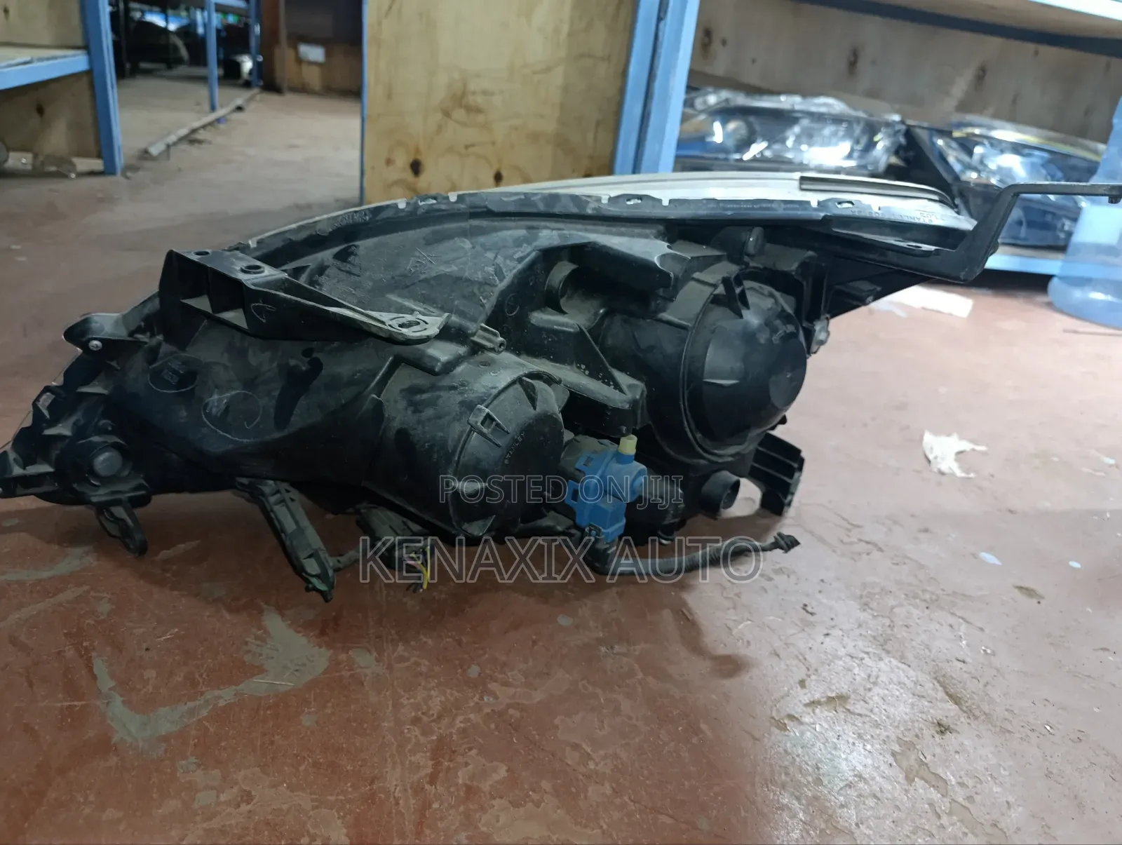 Sylphy B17 Xenon Headlight