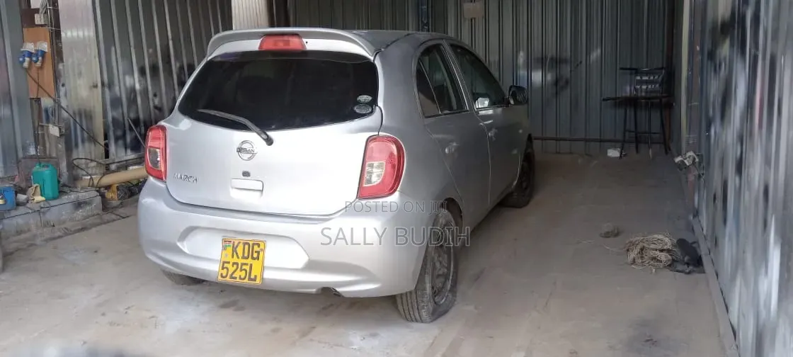 Nissan March 1.2 AWD 2014 Silver