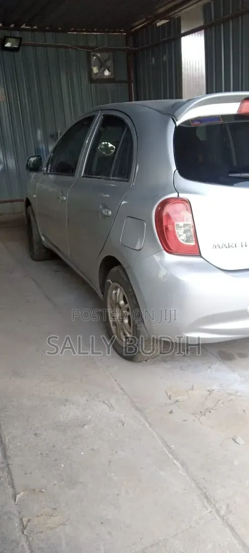 Nissan March 1.2 AWD 2014 Silver