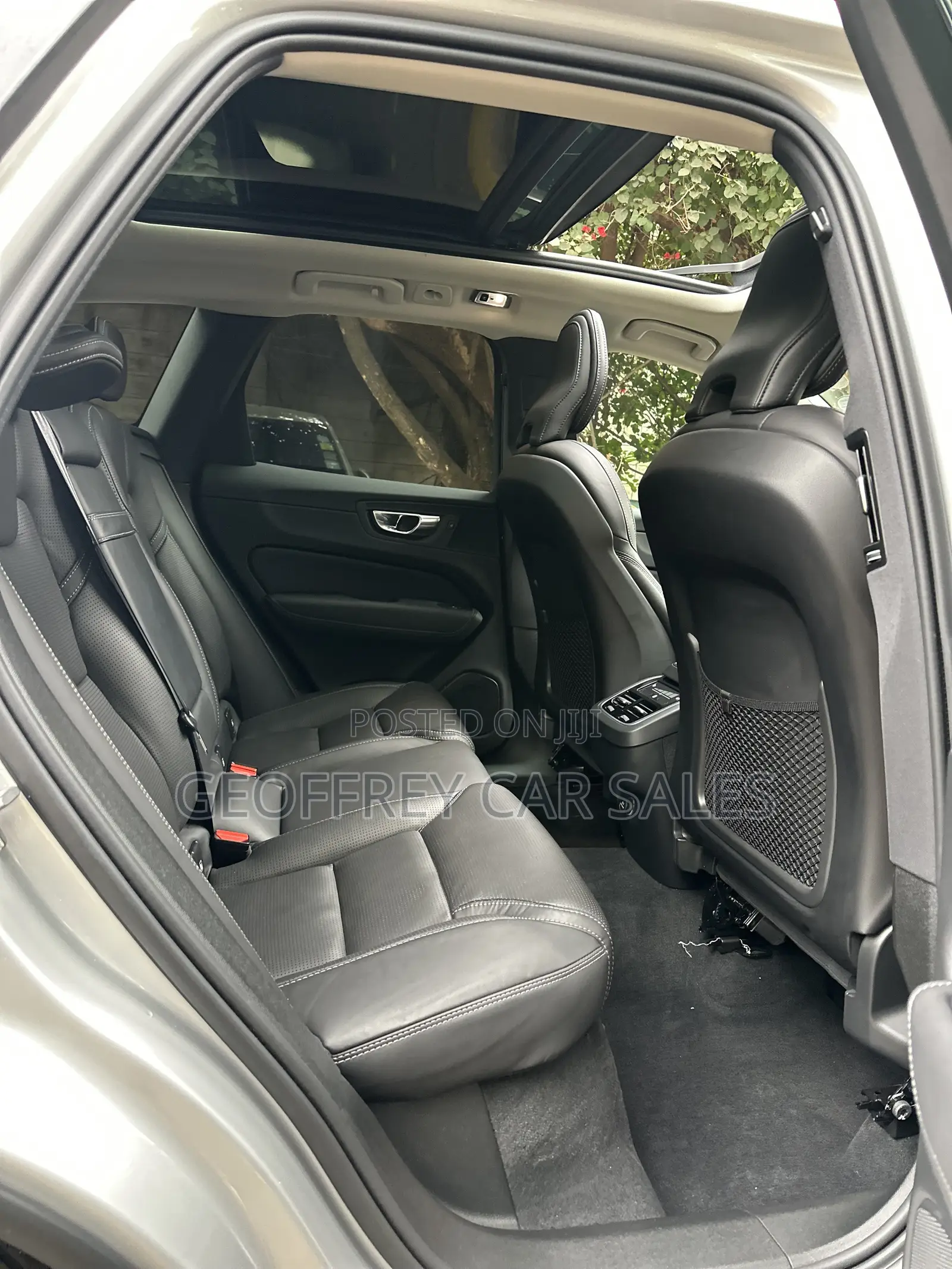 Volvo XC60 2020 Silver