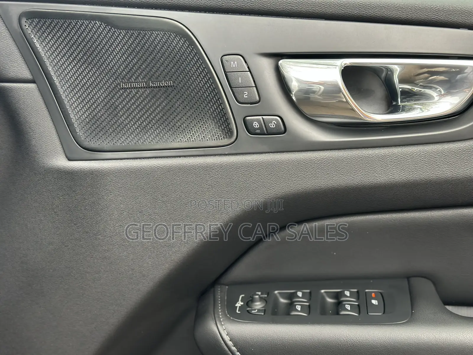 Volvo XC60 2020 Silver