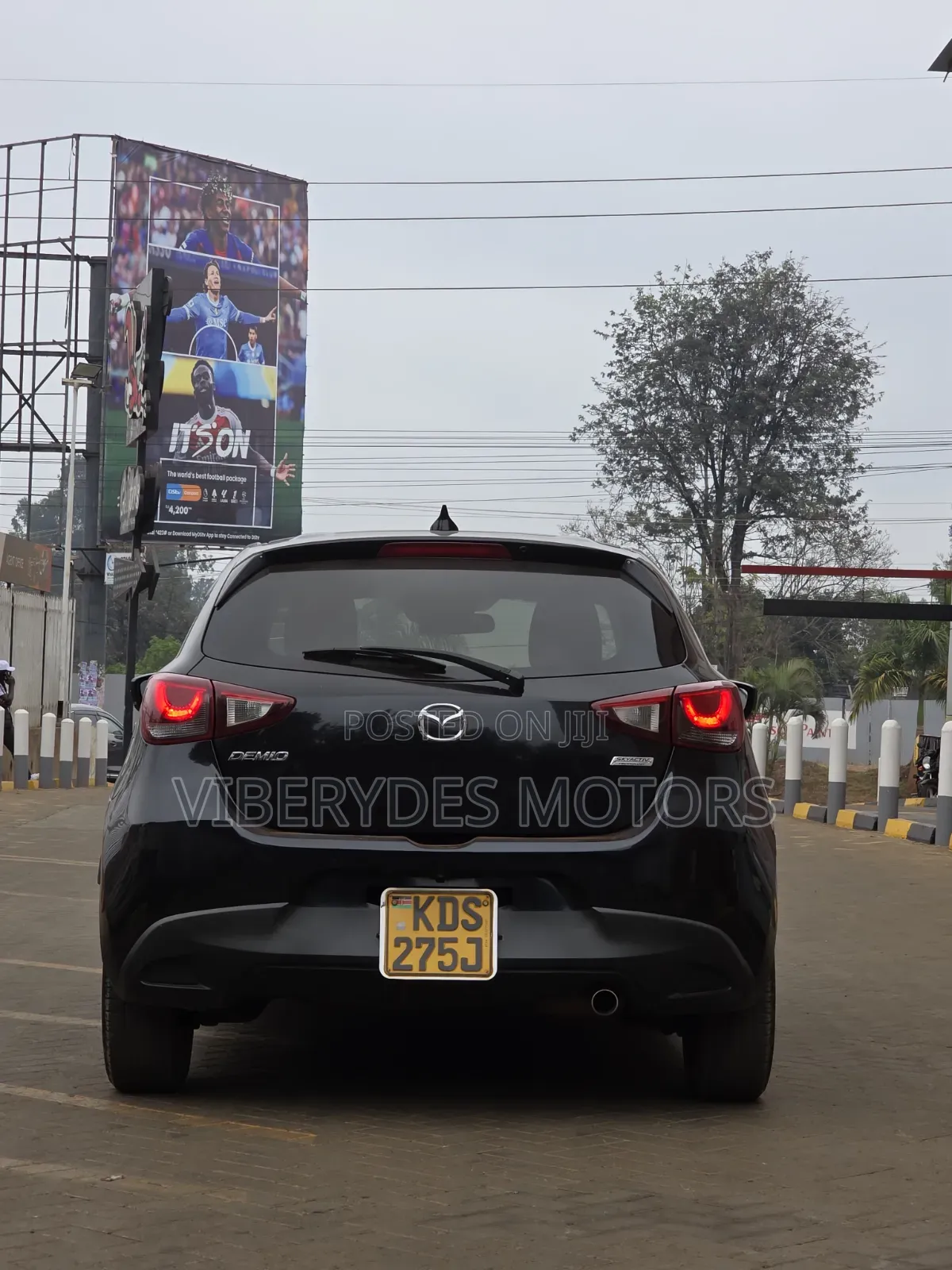 Mazda Demio 2017 Black