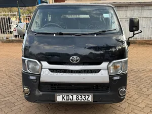 Toyota HiAce 2014 Black