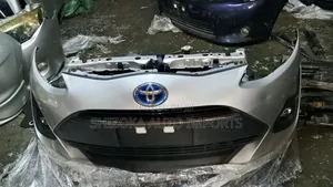 Toyota Aqua 2017 Nosecut