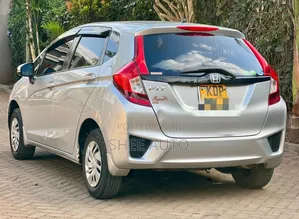 Honda Fit 2016 Silver
