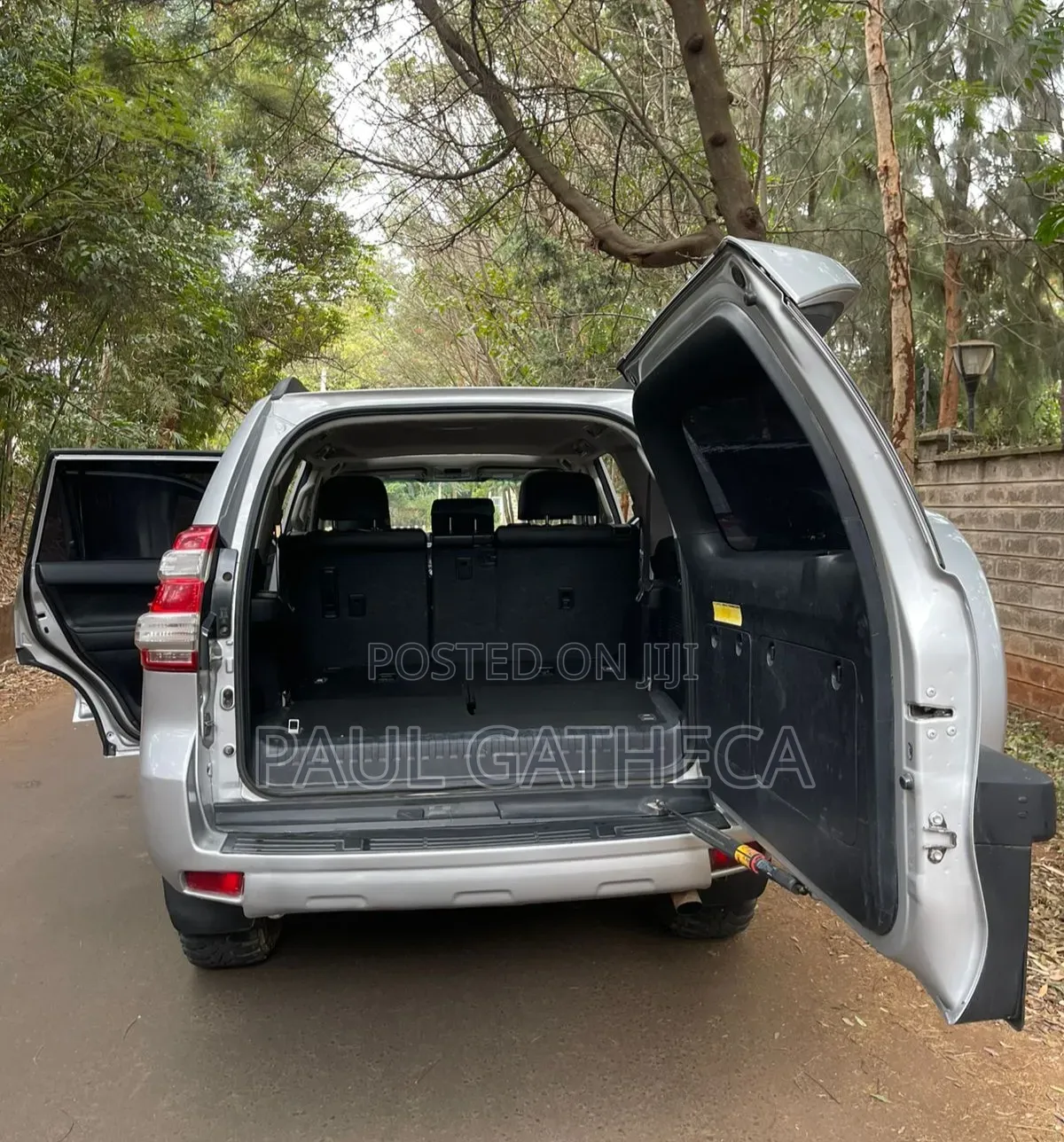 Toyota Land Cruiser Prado 2013 Silver