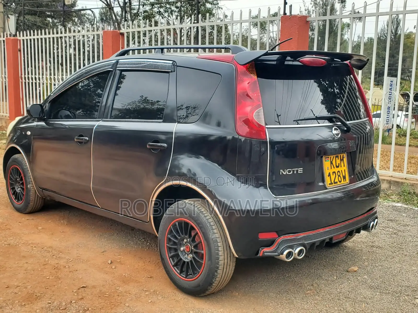 Nissan Note 2010 Black