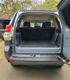Toyota Land Cruiser Prado 2010 Gray