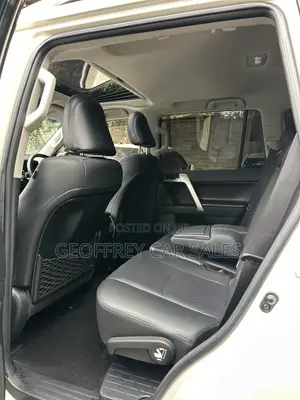 Toyota Land Cruiser Prado 2.8 2021 White