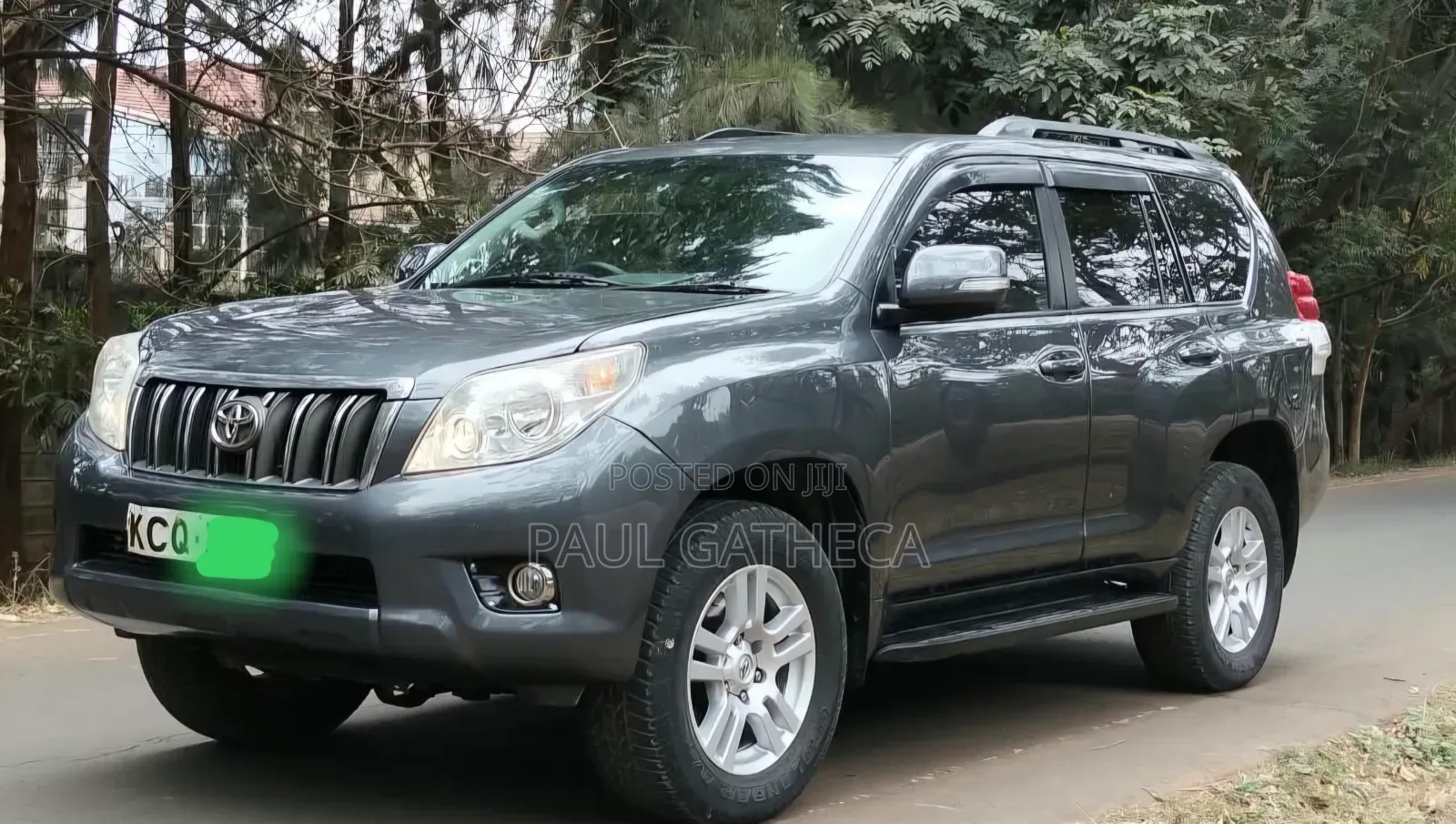 Toyota Land Cruiser Prado 2010 Gray