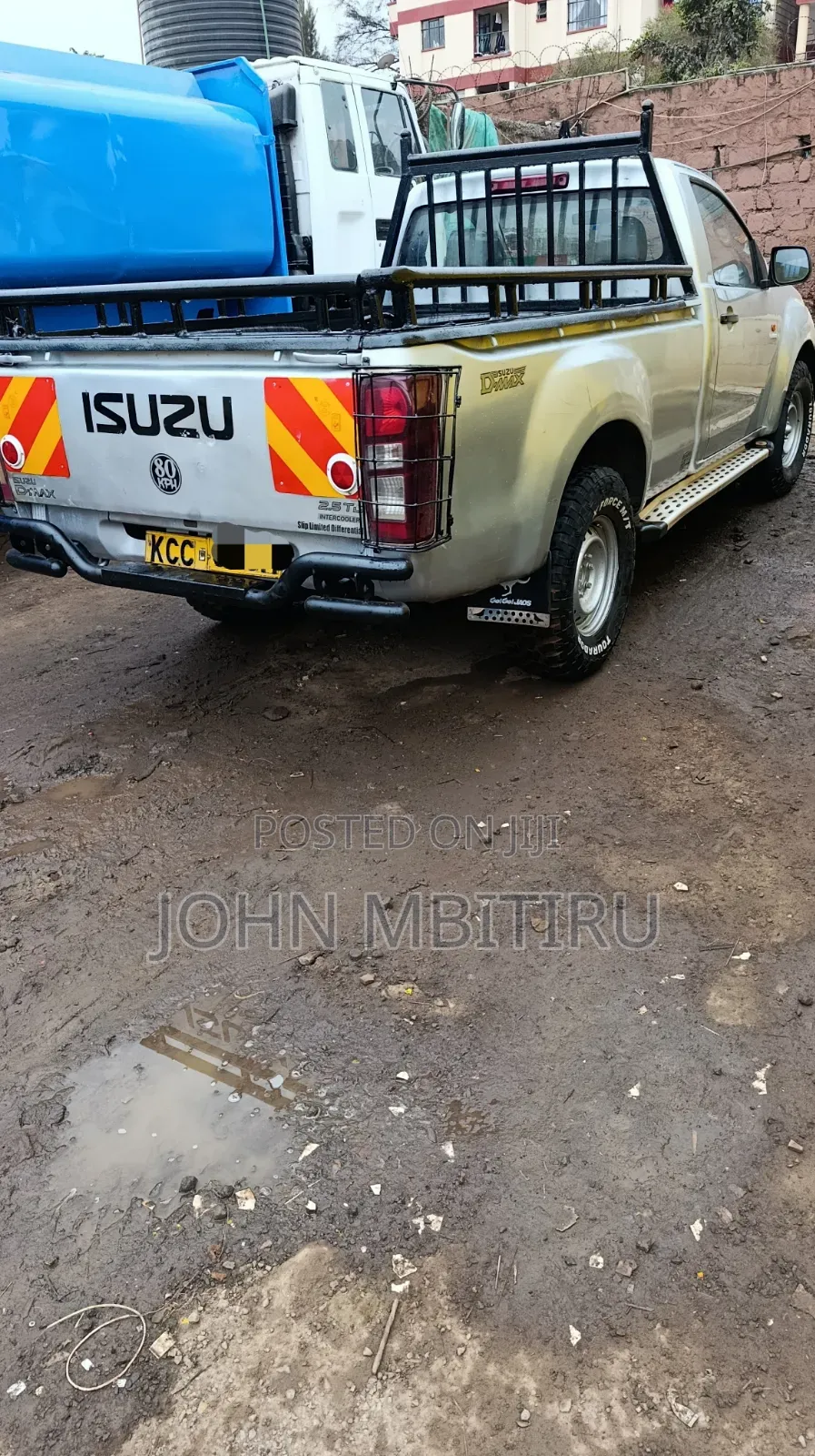 Isuzu D-MAX 2014 Gray