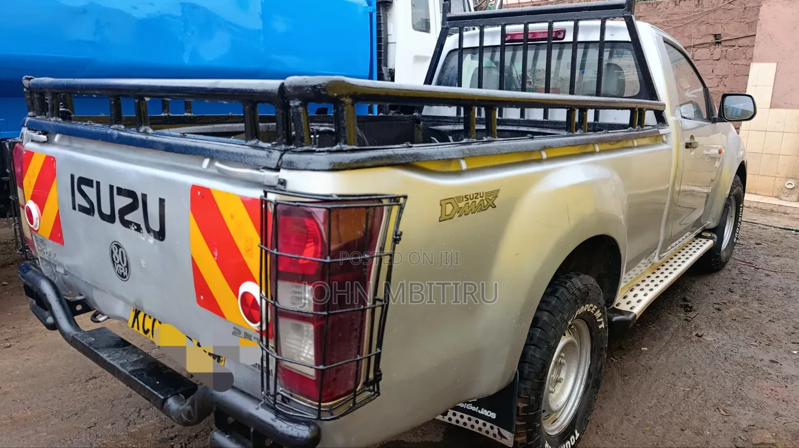 Isuzu D-MAX 2014 Gray