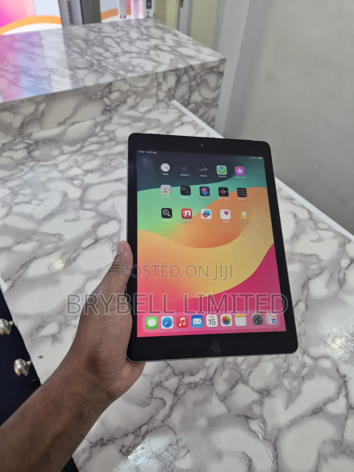 Apple iPad 9.7 32 GB Silver