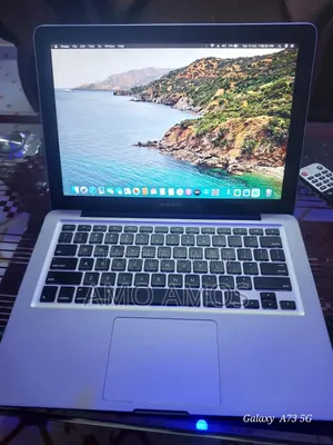 Laptop Apple MacBook 2013 8GB Intel Core i5 SSD 500GB