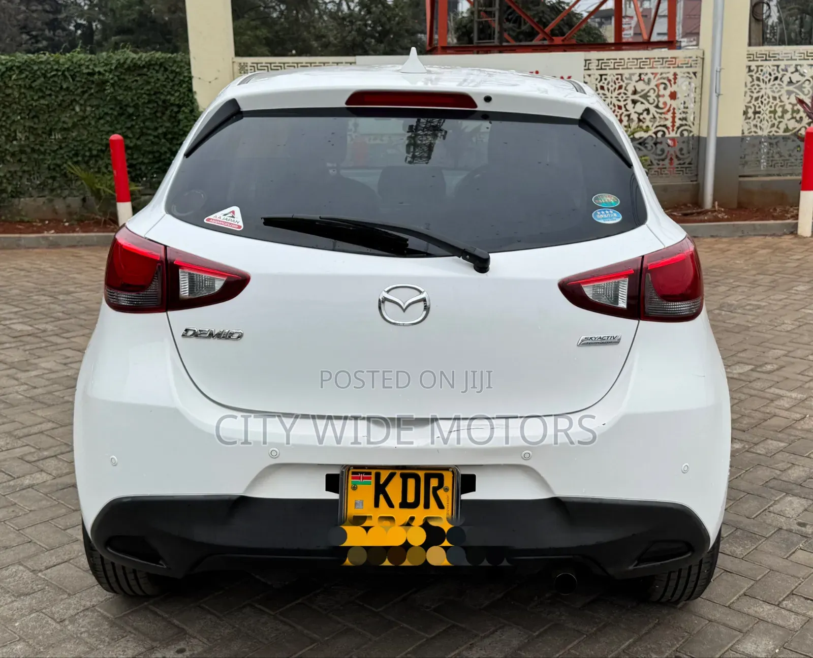 Mazda Demio 2018 White