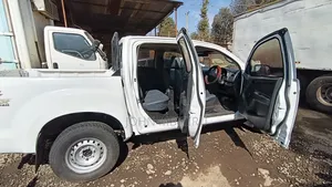 Isuzu D-MAX 2013 White