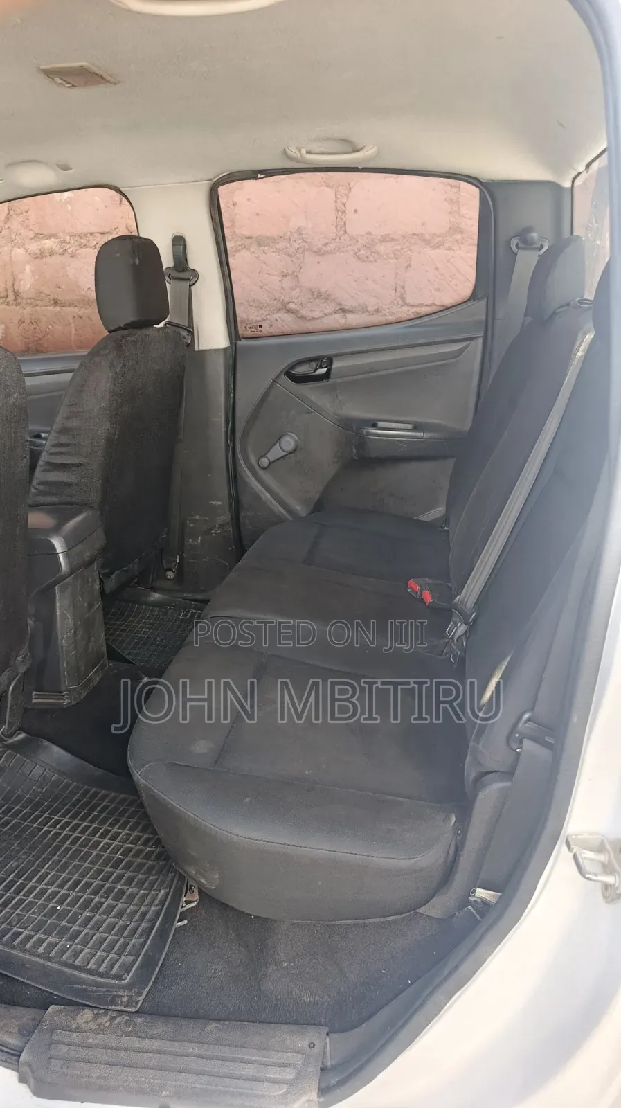 Isuzu D-MAX 2013 White