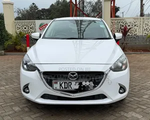 Mazda Demio 2018 White