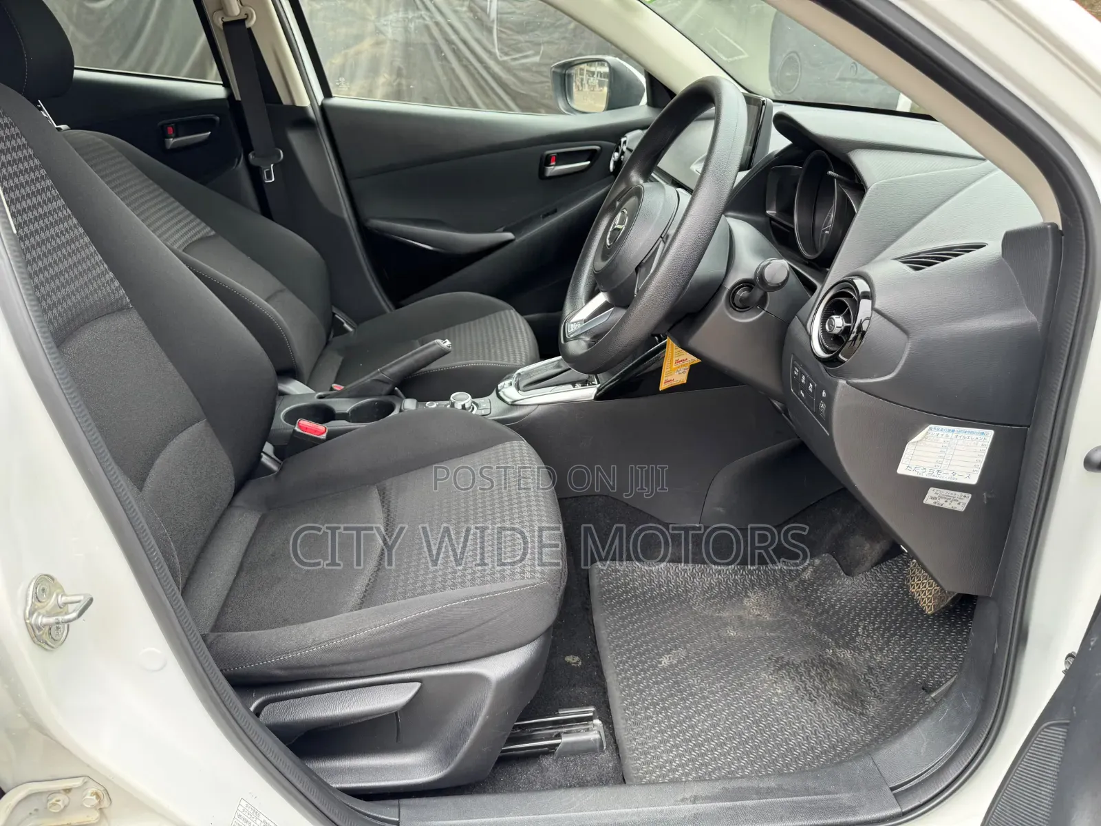 Mazda Demio 2018 White