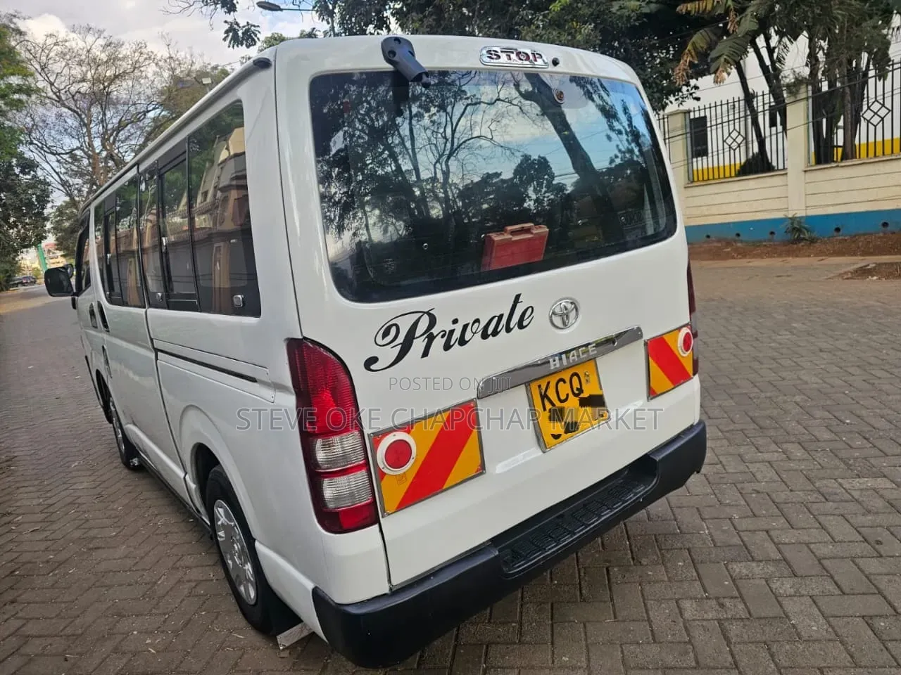 Toyota HiAce 2012 White