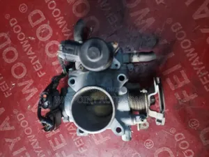 Throttle Body Nissan Sunny B15