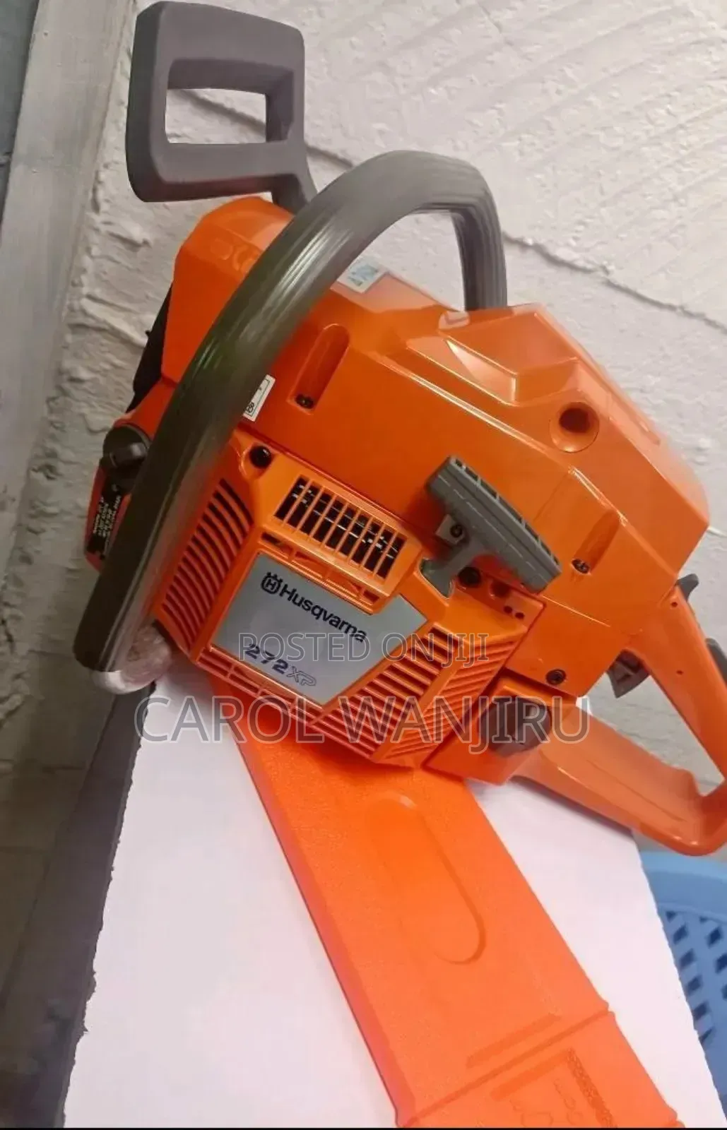 New Commercial Husqvarna 272 Powersaw