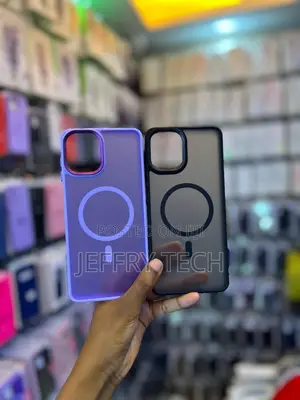 Translucent Matte Phone Cases With MagSafe Magnetic iPhone 14 Pro