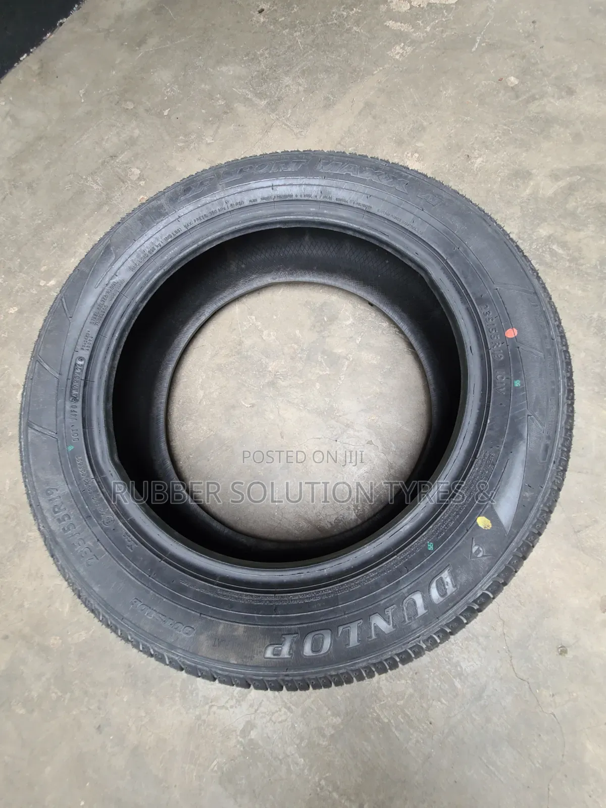 235 /55 R19 Dunlop Tyres 101v Sp Sport Made in Japan