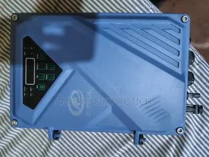 Brand New 4kw Hybrid Pump Inverter-AC/Dc Auto Switching 380V 520V